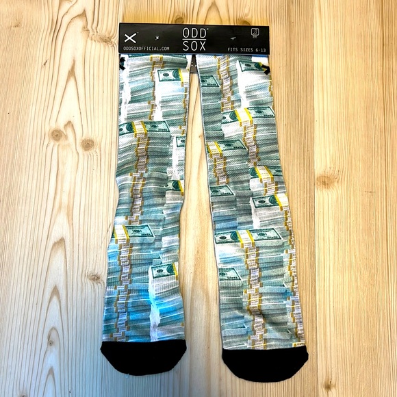 Odd Sox (Cash) - Picture 1 of 2